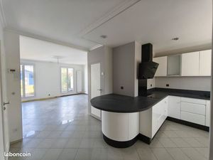 Particulier Maison 4 pièces 92m2
