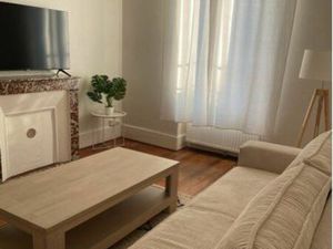 Loué appartement meublé