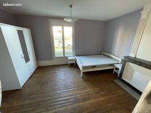 Appartement T2  44m2  centre ville proche cinéma LOFT