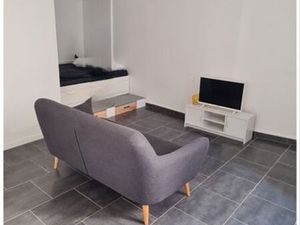 T1 semi meuble refait a neuf