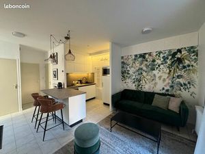 Joli F2 hyper centre d'Auxerre