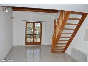 Appartement T2 centre ville Carpentras location