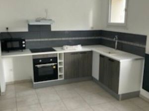 Location d’un type deux dans un environnement calme