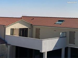 Appartement T3 avec grande terrasse au Mas Rillier - MIRIBEL (01)