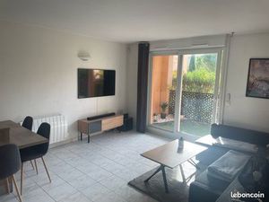 À louer – T2 meublé avec terrasse – La Duranne (Bas)