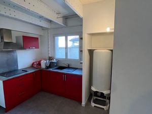 Vaste T2 proche campus université LYON 2