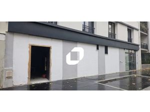 Location Commerce Paris 75018