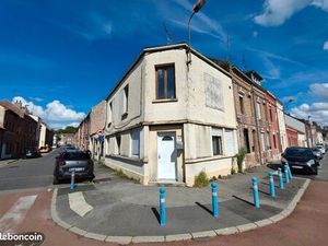 Maison 85m2 a renové entièrement