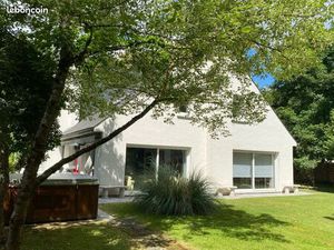 Maison d’architecte 270 m2 à 30’ de Paris