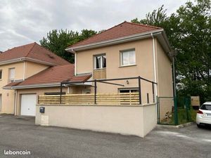 Maison T4 avec jardin et garage Poey de lescar
