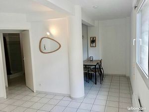 ? Appartement meublé rénové – Centre-ville