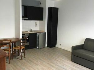 Studio Meublé 30m2+cave centre Bourges