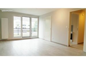 2 pièces 50m2 terrasse parking Cormontaigne Vauban