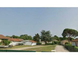 Terrain à bâtir à Ambarès-et-Lagrave (33440)