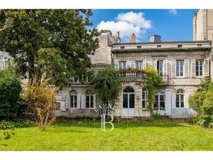 Maison de 15 pièces de luxe en vente à Bordeaux  France