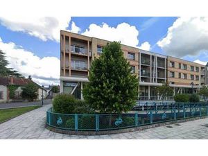 Mme. Laurence Schindler