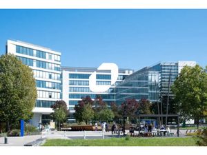 BUREAUX MODERNES ET HAUT DE GAMME