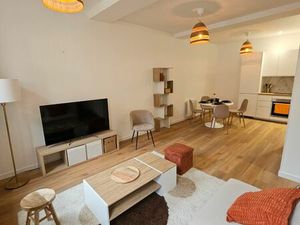 T2 BORDEAUX CHARTRONS haut de gamme