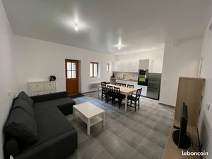 Maison de village climatisée avec garage – Centre de Mazan