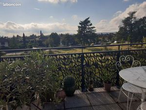 A Vendre T3 Meyzieu proche gd large