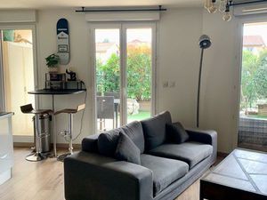 Appartement Saint Genis Laval - proche métro lyon sud