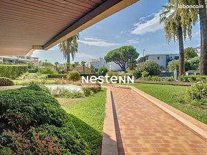 Studio 1 pièce 26 m²