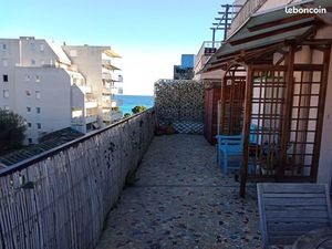 2/3 pièces 59 m2 Nice Carras