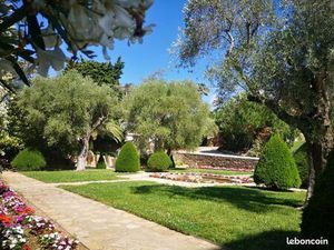 Vends magnifique Studio Croix des Gardes Cannes