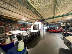 Local d'activités à vendre