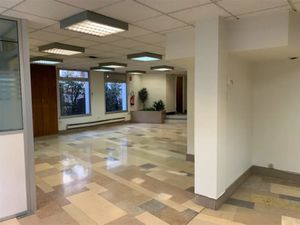 Local commercial de 200m2 à louer à Neuilly-sur-Seine 92200