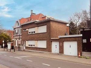Mortsel: renovatieproject met optopping mogelijkheid