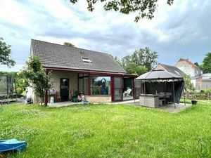 Villa avec jardin et véranda