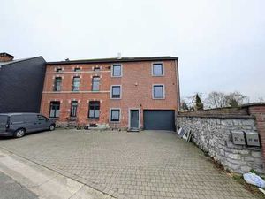 Appartement duplex 3 chambres avec place de parking