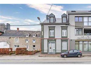 Rez professionnel de 81 m² utiles - excellente visibilité !