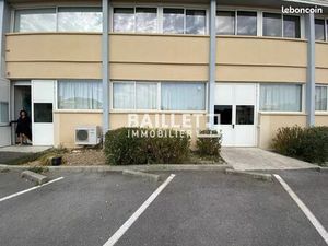 Entrepôt 152 m² Biot