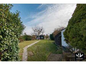 Bouwgrond +- 10 aren (huidige woning wordt afgebroken doo...