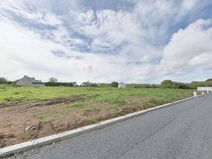 Terrain constructible viabilisé à vendre