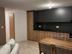 À louer – Appartement meublé 70 m² Lemud