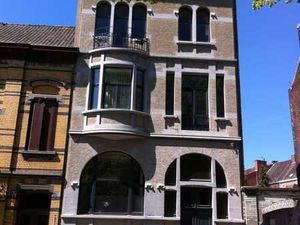 IMM DE RAPP : 4 Appart - Rev annuel 37.000€  Rend de 5 4%