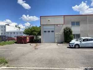 Local d'activité 354 m²