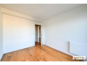 2 pièces 51 m² + terrasse 18 m² sans vis à vis  calme et lumineux.