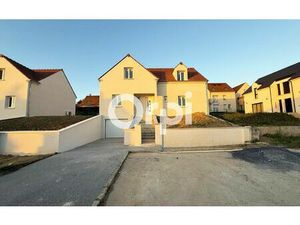 Maison Soissons 140 m² T-6 à vendre  264 900 €