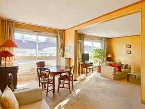 A vendre: beau 3 pièces (7min de gare Rive Droite)