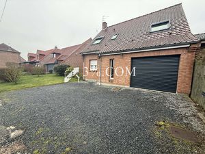 MAISON INDIVIDUELLE 98 m2 3 CH+bureau grand garage et jardin