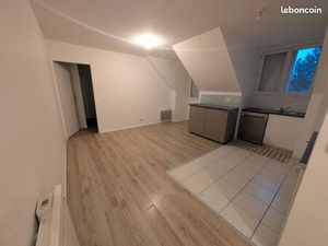 F2 40 m² – Corbeil centre - Box - Petite copropriété