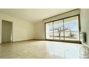 Appartement à louer - 3 pièces - 55 35 m2 - Perigueux - 24 - AQUITAINE