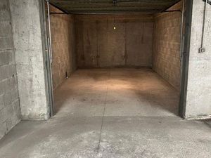 Garage à louer