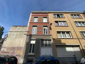 DUPLEX 2CH REZ ET 1er  88m2  TERRASSE DE 40 M2 Sud