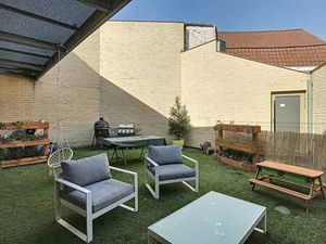 appartement de 2 chambres avec terrasse à vendre dans le cen