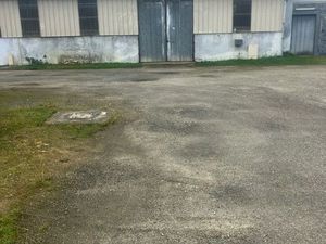 Location bâtiment zone artisanale 235m2